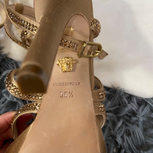 Versace heels with Swarovski crystals - Picture 5 of 15